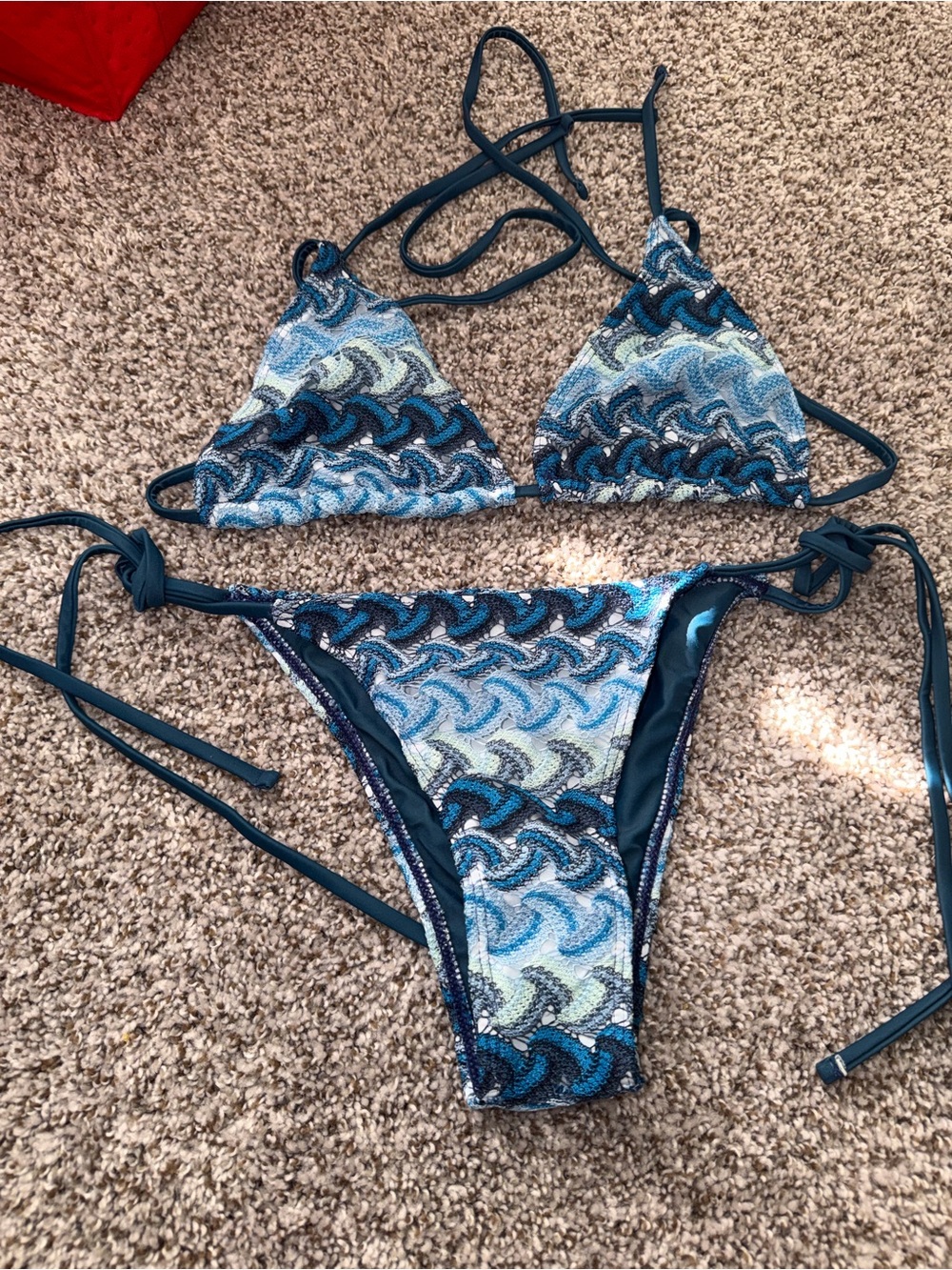 Womenโs Blue Wave-Print Tie Bikini Set crotchet
